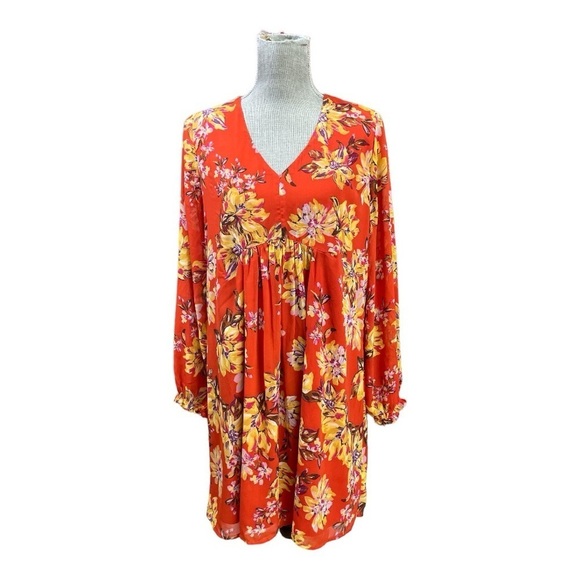 Time and Tru Women's Long Sleeve
Peasant Dress size 4-6 - Picture 4 of 11